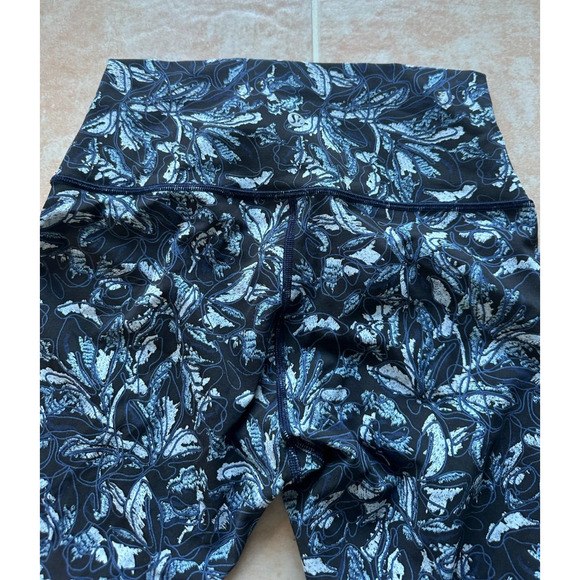 Lululemon multicolor Women‎ Size 6 - Picture 5 of 8